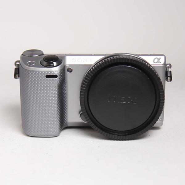 Used Sony NEX-5R Silver Body Only