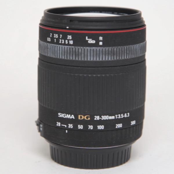 Used Sigma 28-300mm  f3.5-6.3 DG Macro Canon EF lens