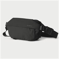 Moment Everything Sling 2L Black