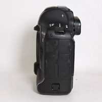 Used Canon EOS-1D X Mark II Digital SLR Camera Body