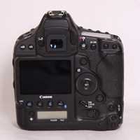 Used Canon EOS-1D X Mark II Digital SLR Camera Body