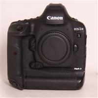 Used Canon EOS-1D X Mark II Digital SLR Camera Body