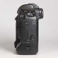 Used Canon EOS-1 D Mark IV