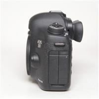 Canon EOS 5D Mark III Digital SLR Body