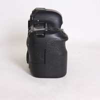 Used Canon EOS 6D Mark II Digital SLR Camera Body