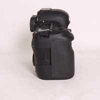 Used Canon EOS 6D Mark II Digital SLR Camera Body