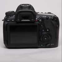 Used Canon EOS 6D Mark II Digital SLR Camera Body