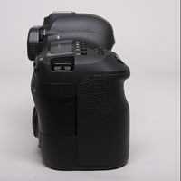 Used Canon EOS 6D Mark II Digital SLR Camera Body