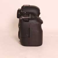 Used Canon EOS 6D Mark II Digital SLR Camera Body