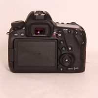 Used Canon EOS 6D Mark II Digital SLR Camera Body