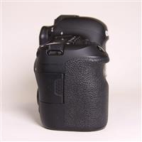 Used Canon EOS 6D Mark II Digital SLR Camera Body