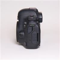 Used Canon EOS 6D Mark II Digital SLR Camera Body