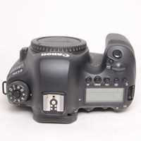 Used Canon EOS 6D Mark II Digital SLR Camera Body