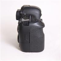 Used Canon EOS 6D Mark II Digital SLR Camera Body