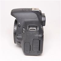 Used Canon EOS 700D DSLR Camera