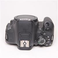 Used Canon EOS 700D DSLR Camera