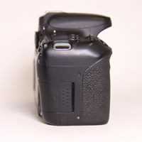 Used Canon EOS 77D Digital SLR Camera Body