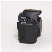 Used Canon EOS 200D DSLR Camera Body in Black