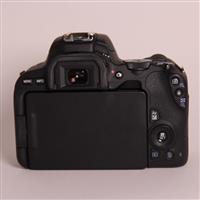 Used Canon EOS 200D DSLR Camera Body in Black