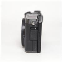 Used Canon EOS M6 Mirrorless Camera Body Black