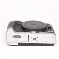 Used Canon EOS M6 Mirrorless Camera Body Silver