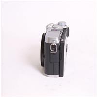 Used Canon EOS M6 Mirrorless Camera Body Silver