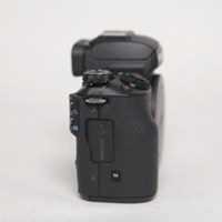 Used Canon EOS M50 Mirrorless Camera Body Black