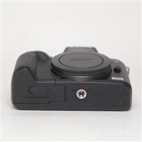 Used Canon EOS M50 Mirrorless Camera Body Black