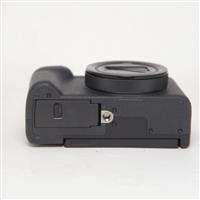 Used Canon Powershot V1 Compact camera