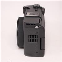 Used Canon Powershot V1 Compact camera