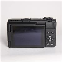 Used Canon Powershot V1 Compact camera