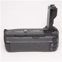 Used Canon BG-E7 BGE7 Battery Grip for EOS 7D