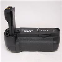 Used Canon BG-E7 BGE7 Battery Grip for EOS 7D