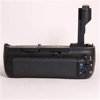Used Canon BG-E7 BGE7 Battery Grip for EOS 7D