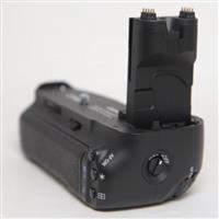 Used Canon BG-E7 BGE7 Battery Grip for EOS 7D