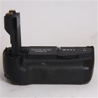 Used Canon BG-E7 BGE7 Battery Grip for EOS 7D