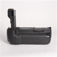 Used Canon BG-E7 BGE7 Battery Grip for EOS 7D