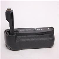Used Canon BG-E7 BGE7 Battery Grip for EOS 7D