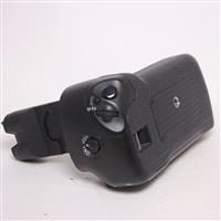Used Canon BG-E7 BGE7 Battery Grip for EOS 7D