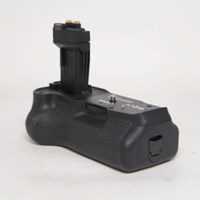 Used Canon BG-E8 Battery Grip for EOS 550D/ 600D/ 650D/ 700D