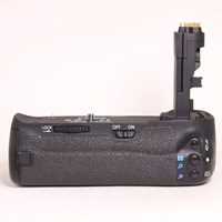 Used Canon BG-E9 Battery Grip for EOS 60D