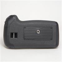 Used Canon BG-E9 Battery Grip for EOS 60D