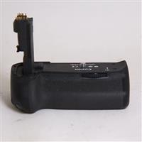Used Canon BG-E9 Battery Grip for EOS 60D