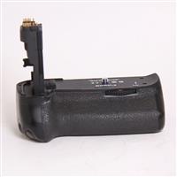 Used Canon BG-E9 Battery Grip for EOS 60D
