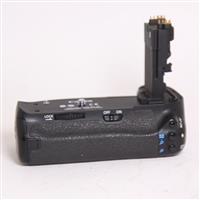 Used Canon BG-E9 Battery Grip for EOS 60D