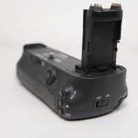 Used Canon Battery Grip BG-E11