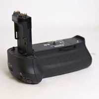 Used Canon Battery Grip BG-E11