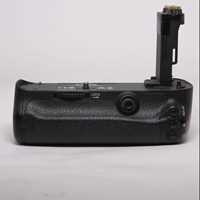 Used Canon Battery Grip BG-E11