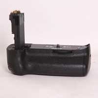 Used Canon Battery Grip BG-E11