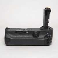 Used Canon Battery Grip BG-E11